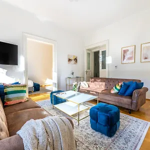 Apartment Charming 2bedroom Old Town, Prague